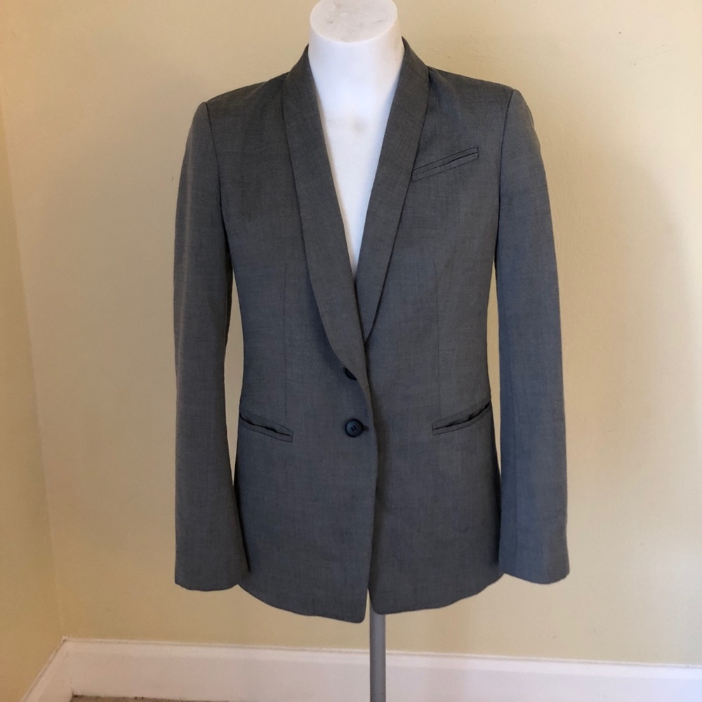Gorgeous tailored Ann Taylor blazer